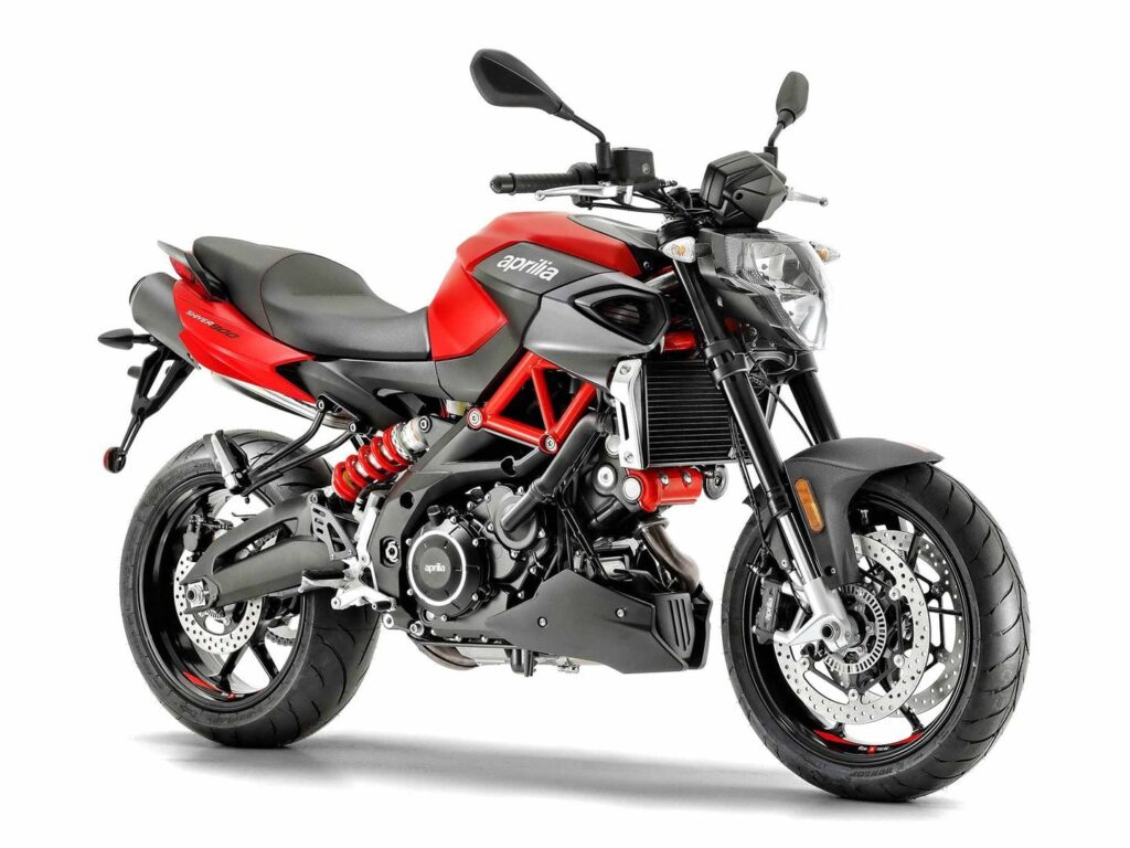 2025 Aprilia Shiver 900